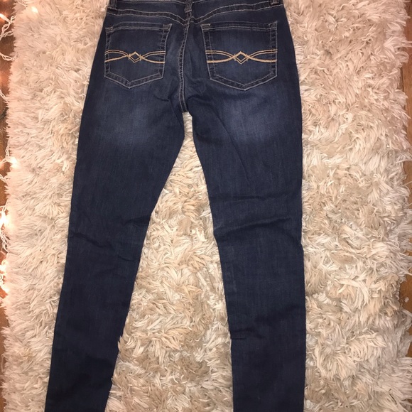 Jeans - Picture 2 of 2